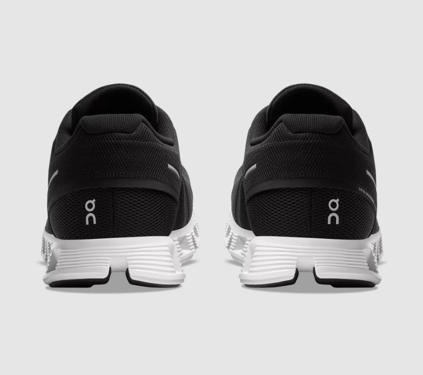 On Cloud Shoes Canada Women's Cloud 5-Black | White - Click Image to Close