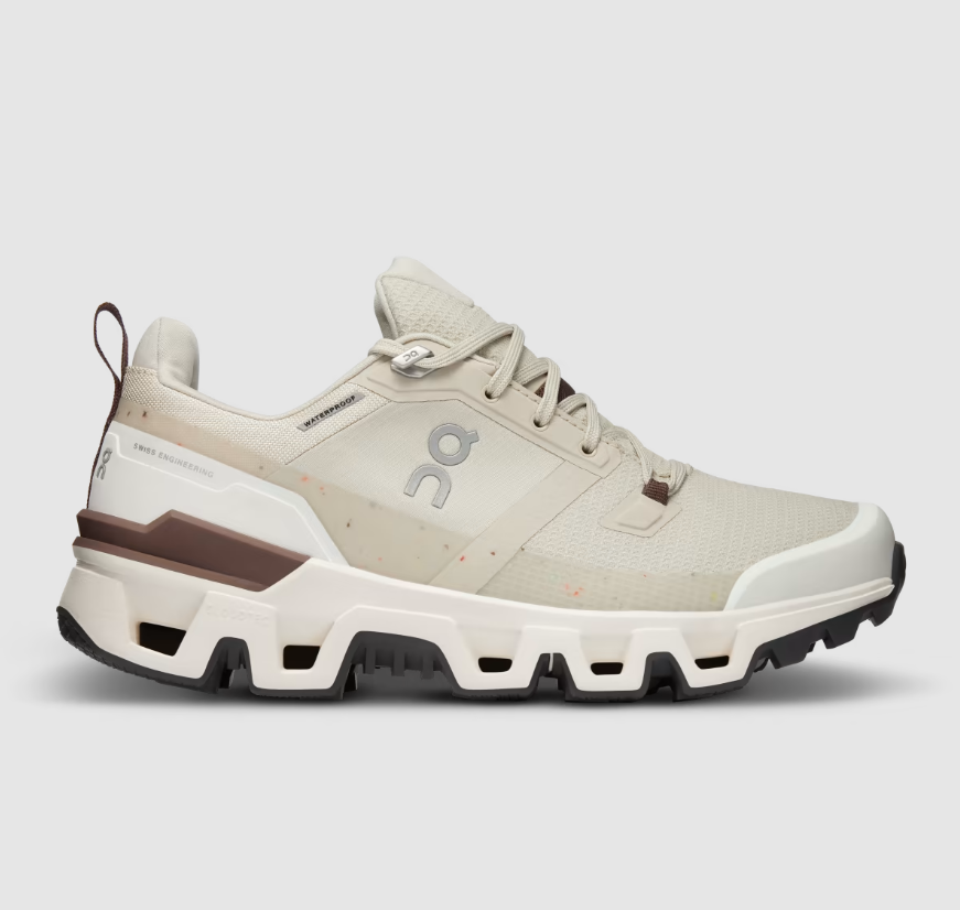 On Cloud Shoes Canada Men's Cloudwander Waterproof-Sand | Ivory