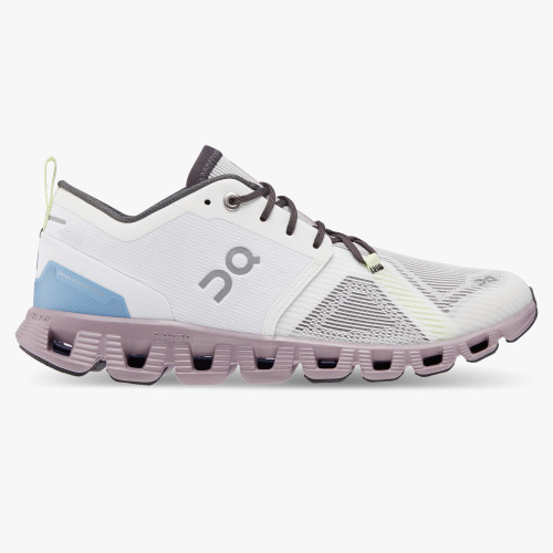 On Cloud Shoes Canada Women's Cloud X 3 Shift-White | Heron