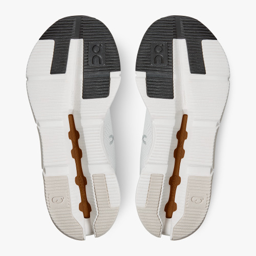 On Cloud Shoes Canada Women's Cloudnova-White | Pearl