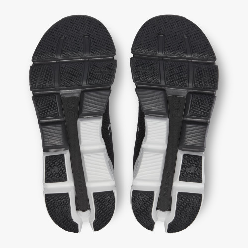 On Cloud Shoes Canada Women's Cloudflyer 4 Wide-Black | White