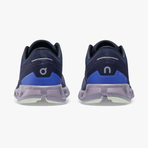 On Cloud Shoes Canada Women's Cloud X 3-Midnight | Heron