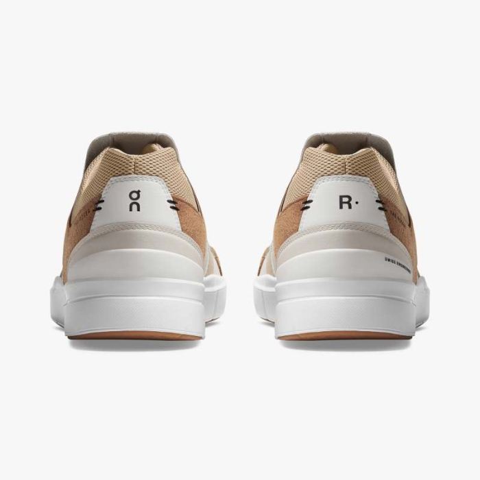 On Cloud Shoes Canada Women's THE ROGER Clubhouse-Almond | Sand